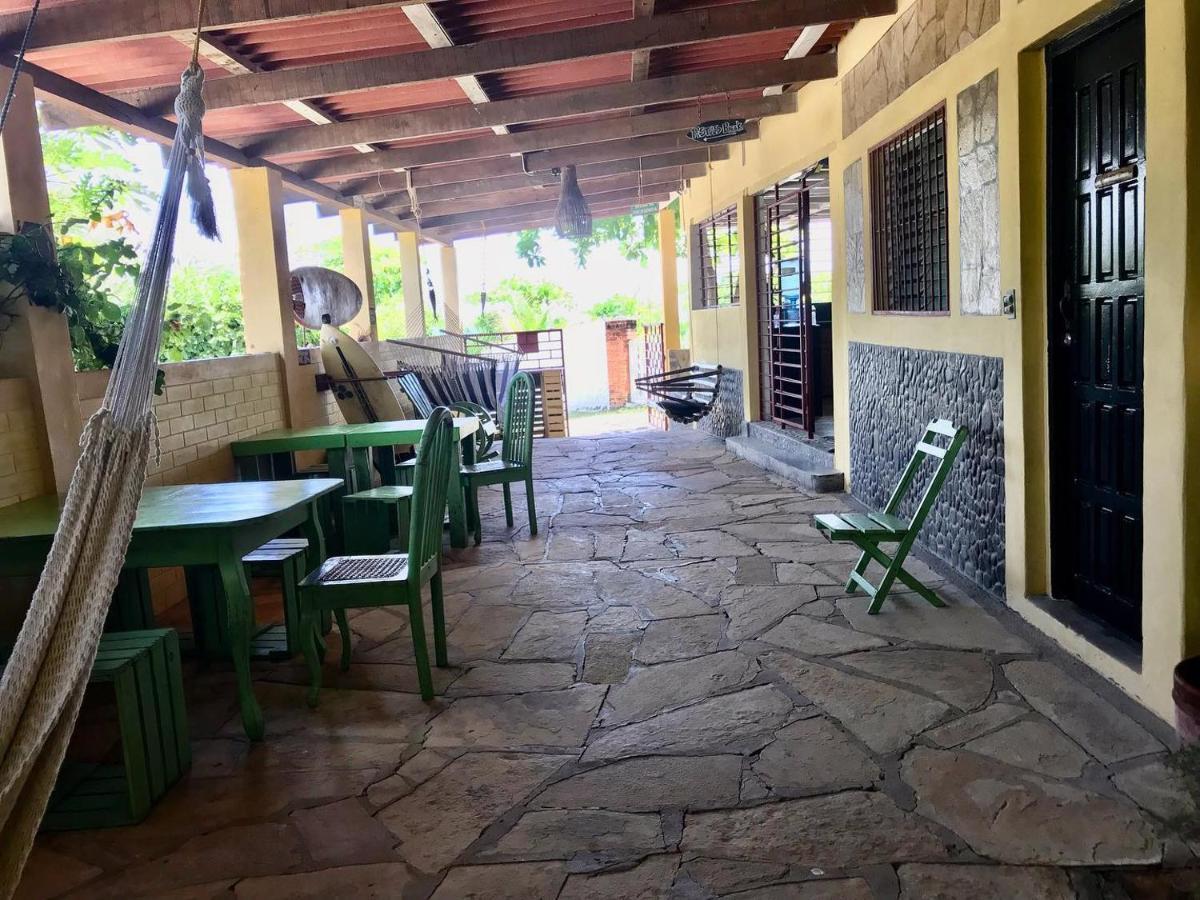 Bananoz Surfhouse Bed & Breakfast Transito Exterior photo